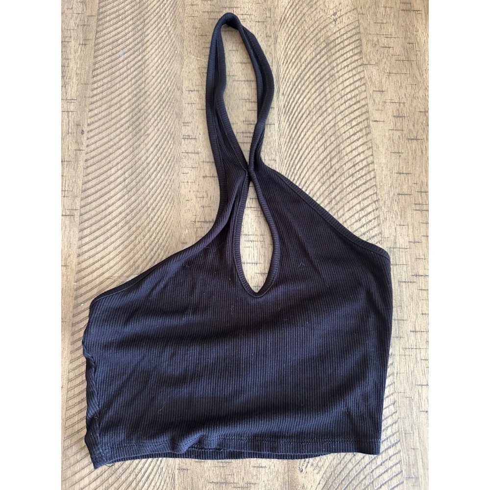 Y2K Ribbed Keyhole Halter‎ Top